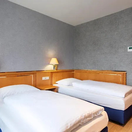 Achat Hotel 4*
