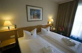Achat Hotel 4*